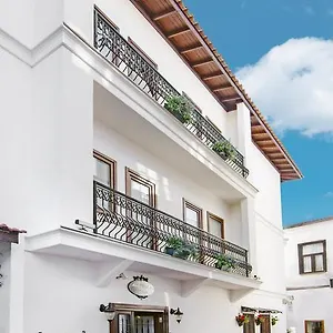 Апарт-отель Maison Bahar Suites &, Кушадасы
